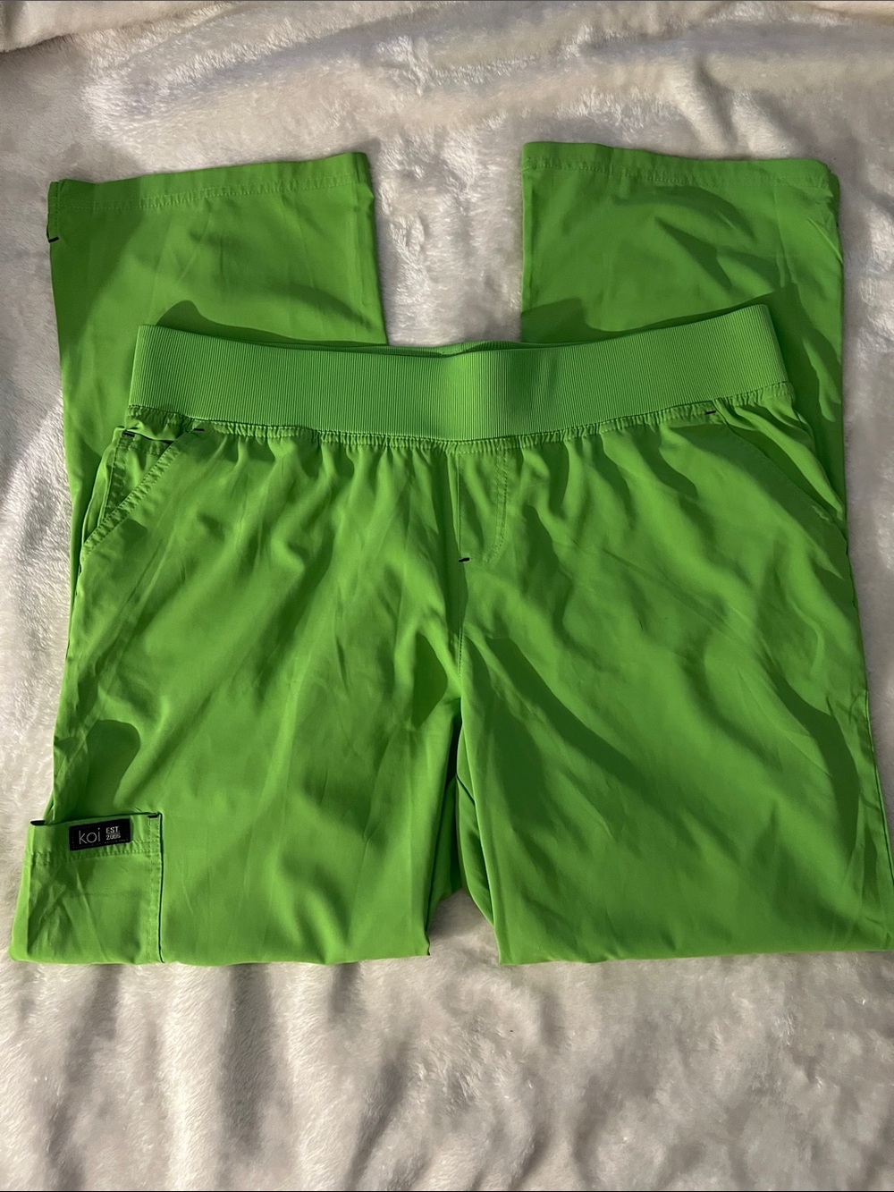 KOI 💚 LIME GREEN WIDE ELASTIC WAISTBAND 6-POCKET CARGO SCRUB PANTS Women’s XL - Picture 2 of 12